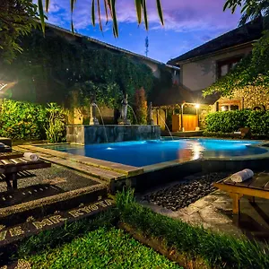 **** Resort Sahadewa & Indonesië