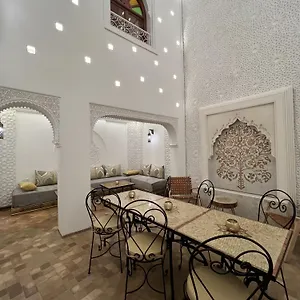 riad-dar-yammi.marrakeshhotelsmorocco.com/